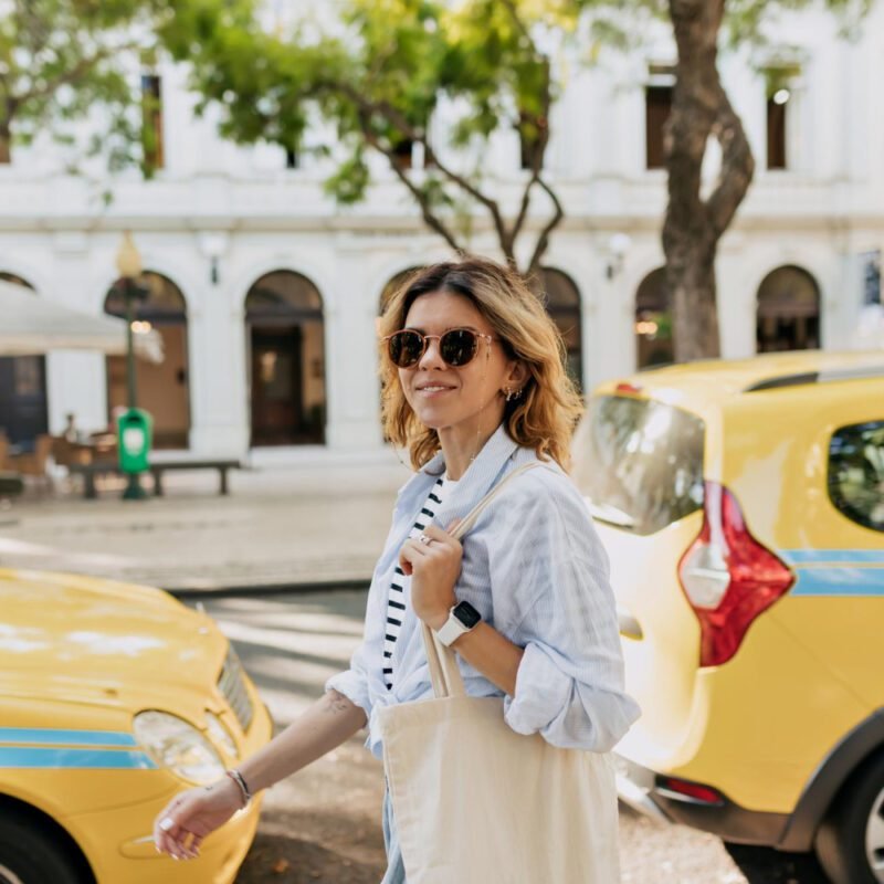 William Servi Taxi & Tours